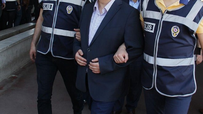 İzmir de FETÖ operasyonu: 10 zabıt katibe gözaltı