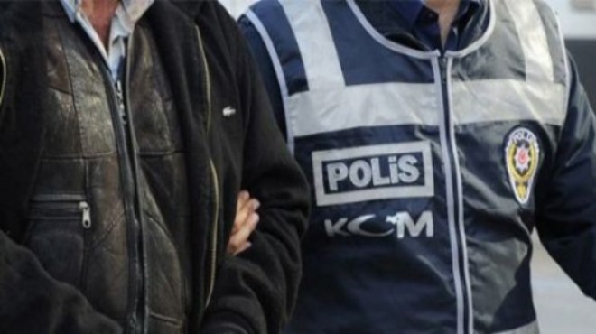 İzmir de FETÖ operasyonu: 44 kişi adliyeye sevk edildi