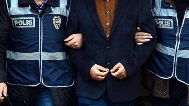 İzmir de FETÖ operasyonu: Çok sayıda gözaltı var