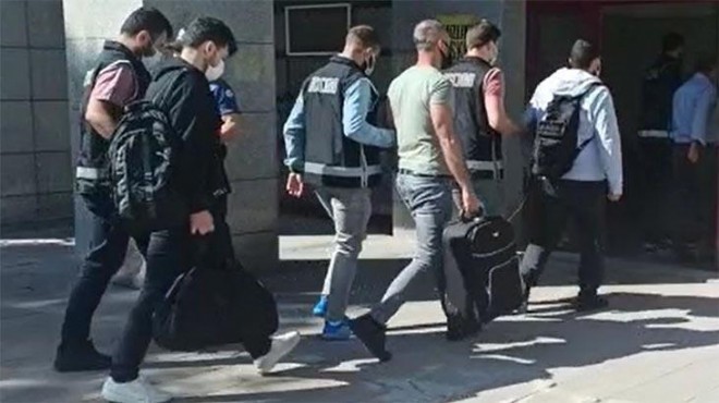 İzmir de FETÖ ye 58 tutuklama!