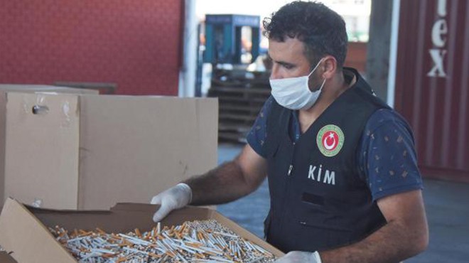 İzmir de kaçak sigara operasyonu: 40 milyon 980 bin dal yakalandı