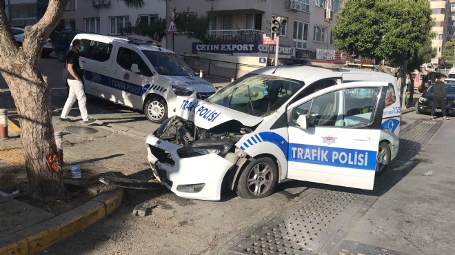 İzmir de kaza: İki trafik polisi yaralı!