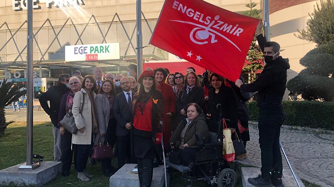 İzmir’de kırmızı bayrak sayısı 81’e yükseldi