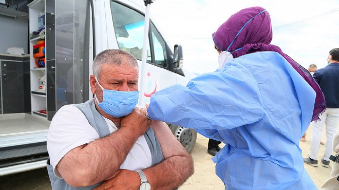İzmir’de mevsimlik işçilere koronavirüs aşısı başladı