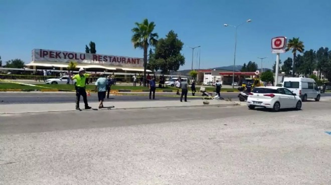 İzmir de motor kazası: 1 ölü, 2 polis memuru yaralı!
