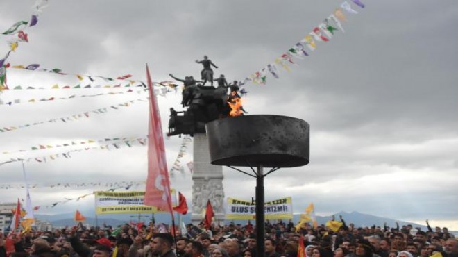 İzmir de Nevruz kutlamaları düzenlendi