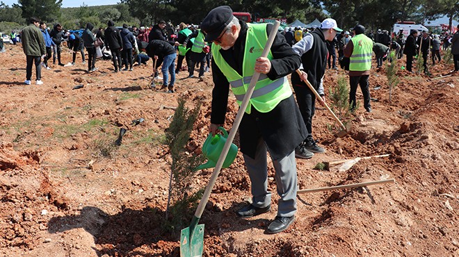 İzmir de Ormancılık Günü nde 6 bin 35 fidan toprakla buluştu