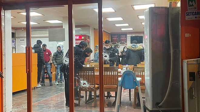 İzmir de restorana silahlı saldırı... 2 kişi yaralandı!