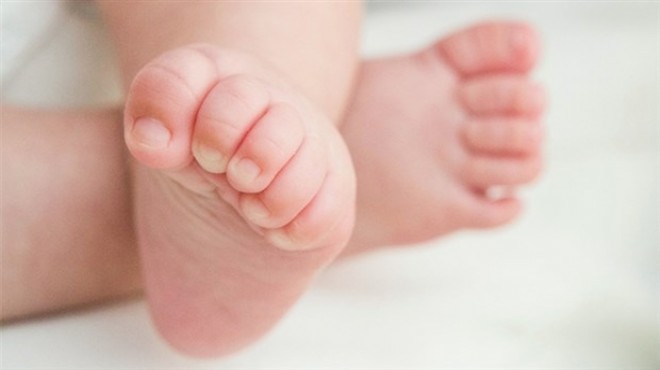 İzmir de şok! Yeni doğan bebekte koronavirüs çıktı