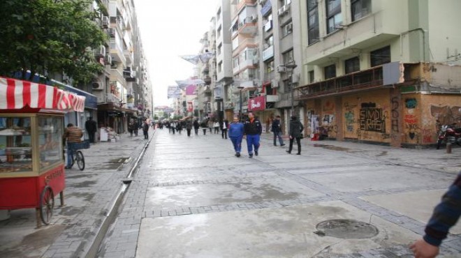 İzmir’de terör korkusu restoranları da vurdu!