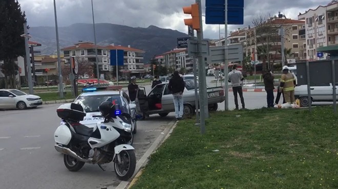 İzmir de trafik kazası: 1 kişi yaralandı!