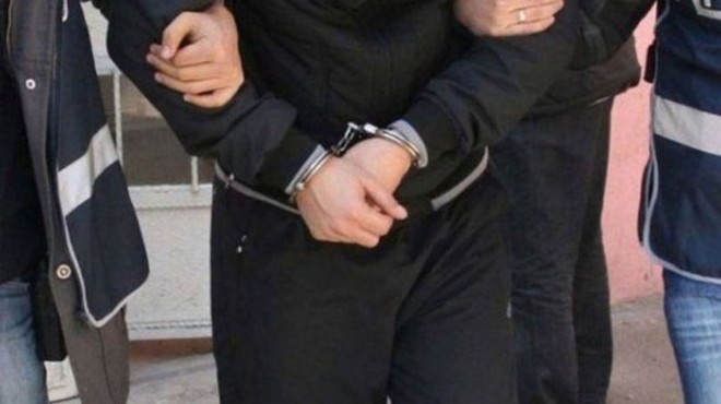 İzmir de uyuşturucu operasyonlarından 26 tutuklama