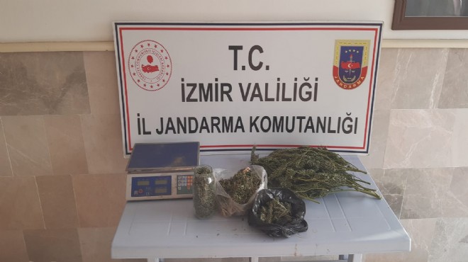 İzmir de uyuşturucu operasyonunda 2 kişi yakalandı