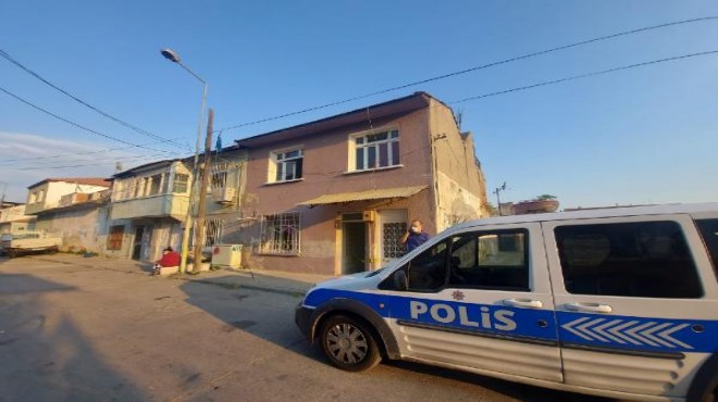 İzmir de yalnız yaşayan kişi evinde ölü bulundu