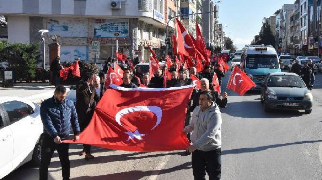 İzmir de  Zeytin Dalı Harekatı na destek yürüyüşü