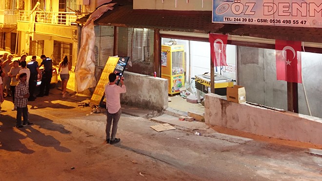 İzmir deki depoda patlama: 4 yaralı!