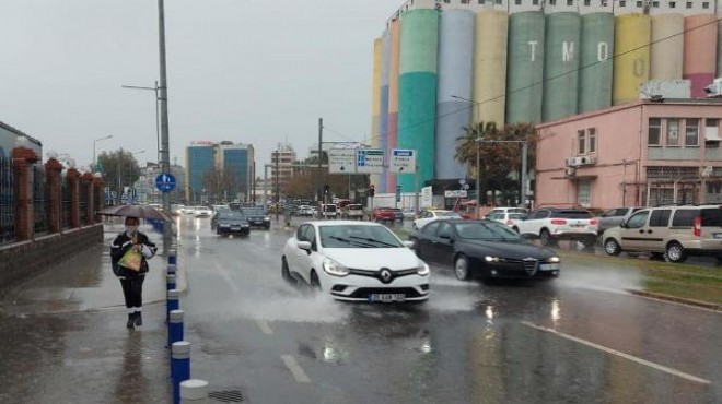 İzmir için fırtına ve yağış uyarısı!