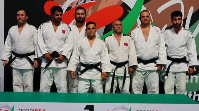 İzmir’in görme engelli judocuları Paris yolcusu!