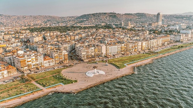 İzmir’in simge mekanlarında 2022 panoraması… Kordon’da en düşük kira dudak uçuklattı!