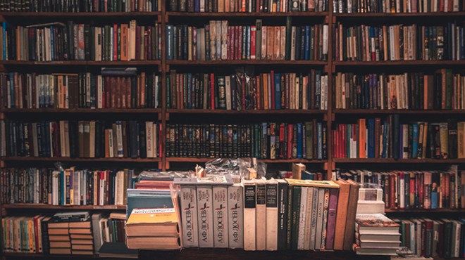 İzmir’in solmayan değeri: Kitap... Kütüphaneler yetmiyor!