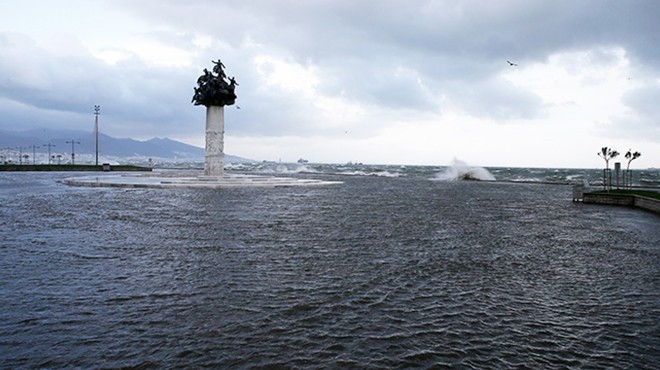 İzmir in tsunami haritası yolda!