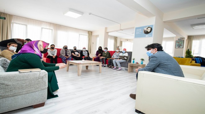 İzmir kanser hastası kadınları Umut Atölyesi’nde ağırlıyor