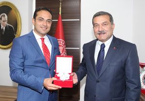 İzmir Emniyet Müdürü nden Başkan Atila ya ziyaret