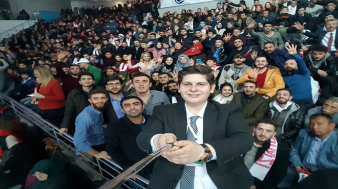 İzmirli AK Gençler Ankara ya damga vurdu