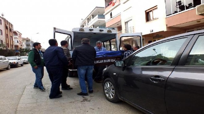 İzmir de yaşlı kadın evinde ölü bulundu