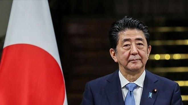 Japonya Başbakanı istifa etti