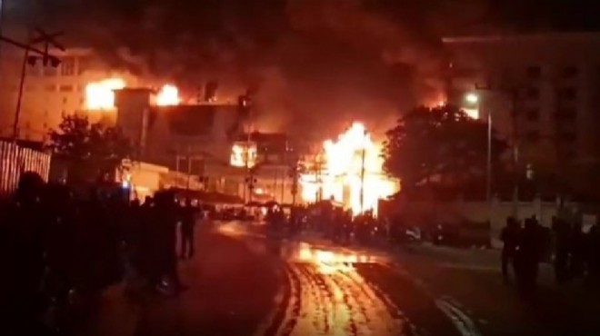 Kamboçya da otelde çıkan yangında onlarca can kaybı!