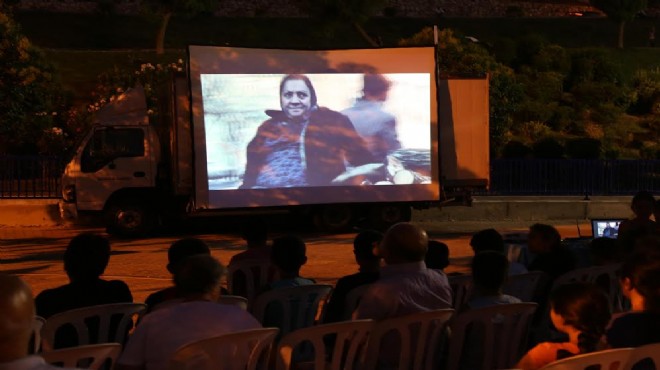 Karabağlar’da açık havada sinema günleri
