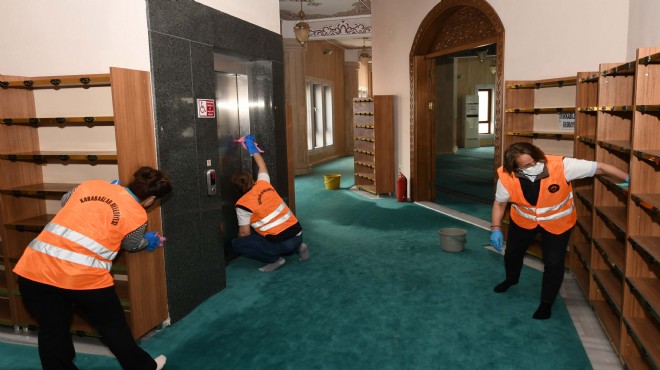 Karabağlar dan camilere Ramazan temizliği
