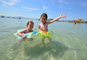 İzmir de sezon açılıyor: 16.5 liraya tatil! 