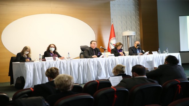 Karşıyaka Belediye Meclisi nde Cumhuriyet planları gerilimi