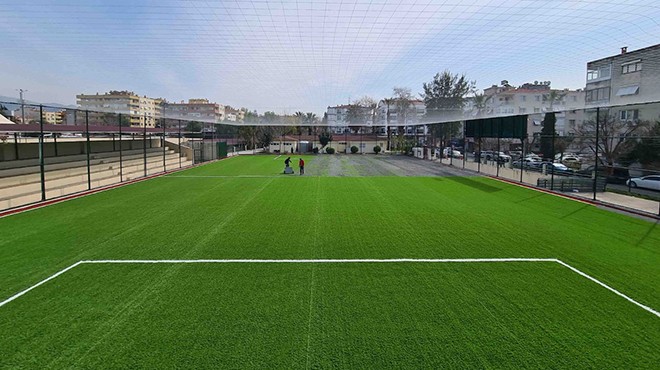Karşıyaka’nın spor tesisleri yenileniyor