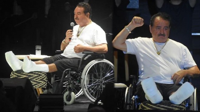 Kaza geçirdi... Tekerlekli sandalye ile konser verdi!