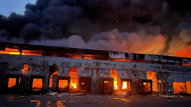 Kiev de donmuş gıda deposu bombalandı