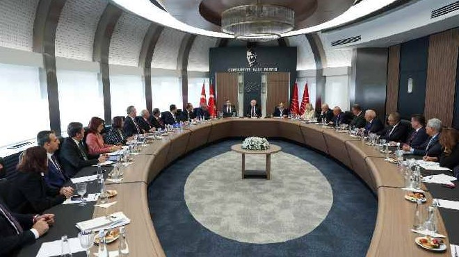 Kılıçdaroğlu, milletvekilleriyle bir araya geldi