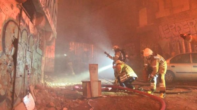 Kilisede yangın: 2 kişi öldü, 2 kişi yaralandı