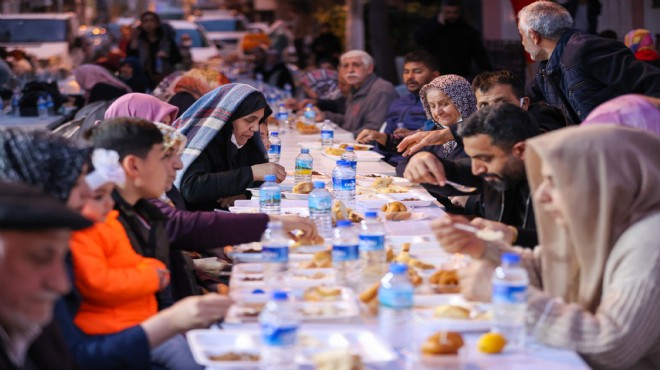 Kızılay dan şehit için bin kişilik iftar çadırı