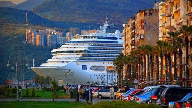 Kruvaziyersiz 8 yıl… O gemi İzmir’e ne zaman gelir?