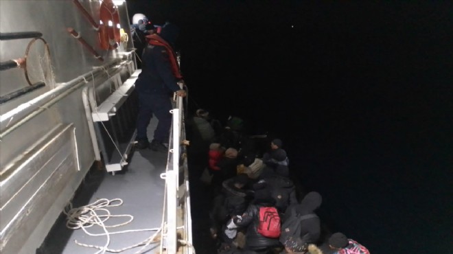 Marmaris te 39 düzensiz göçmen kurtarıldı
