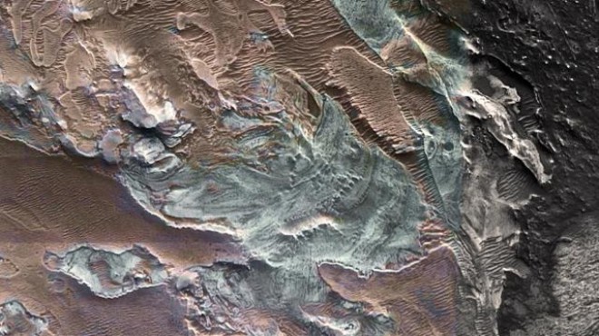 Mars ta antik bir buzulun kalıntıları görüntülendi