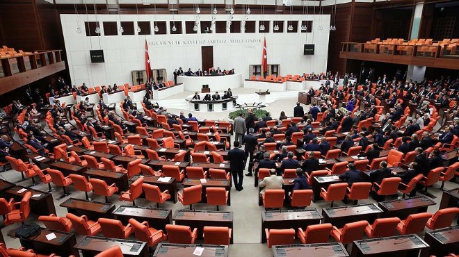 Meclisteki 4 parti İzmir deki saldırıyı kınadı