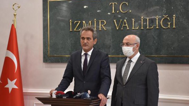 Milli Eğitim Bakanı Özer den ilk resmi ziyaret İzmir e