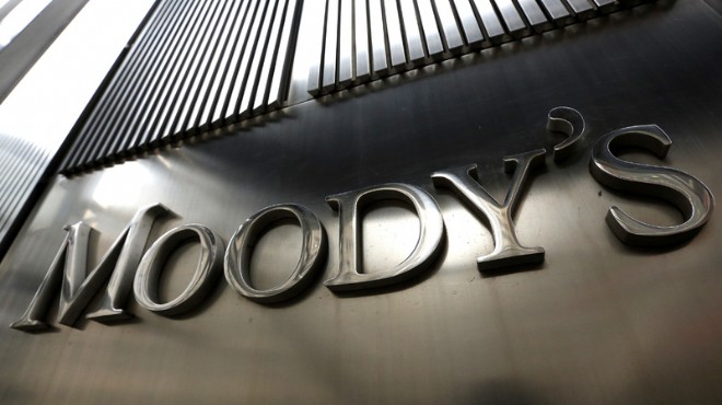 Moody s Türkiye nin kredi notunu düşürdü!