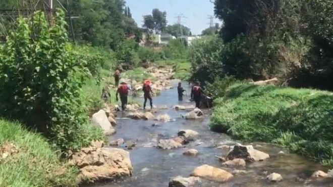 Nehirde ayin yapan 14 kişi sele kapılarak öldü