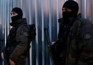 İstanbul da 500 polisle uyuşturucu operasyonu