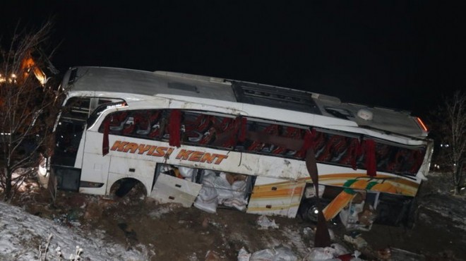 Otobüs faciası: 3 kişi hayatını kaybetti!